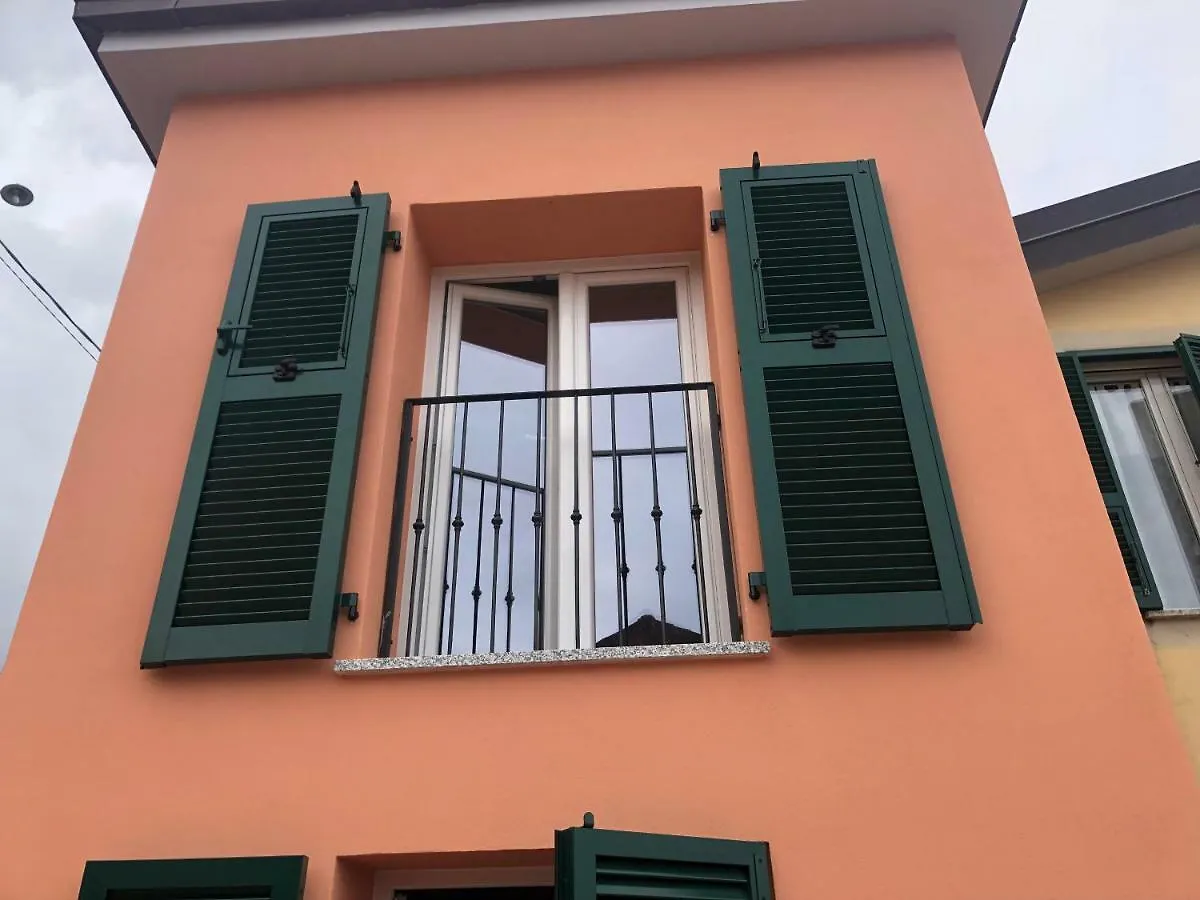Villa La Finestra Sul Mare à La Spezia 0*,
